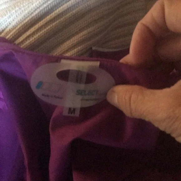 Pear Izumi Wind Breaker, Removable Sleeve, Packable, Med. - Picture 8 of 8